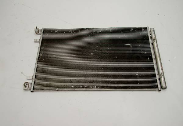 FORD CUSTOM 310 L 155 PS ÇIKMA PARÇA  2020 KLİMA RANYATÖRÜ